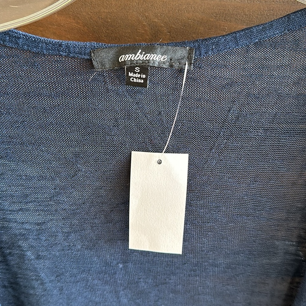 Cardigan - Picture 2 of 3